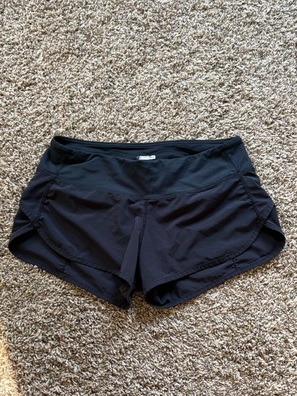 Lululemon Hotty Hot Athletic shorts